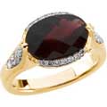 Yellow Gold Paragon Ring with Garnet